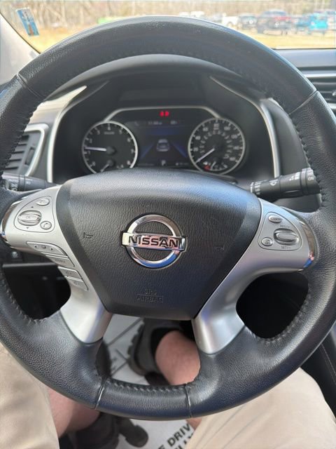 Used 2018 Nissan Murano SV image 13