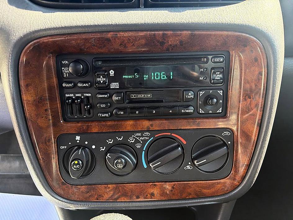 Used 2000 Chrysler Sebring JXI FWD image 15