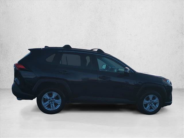 Used 2021 Toyota RAV4 XLE FWD image 4