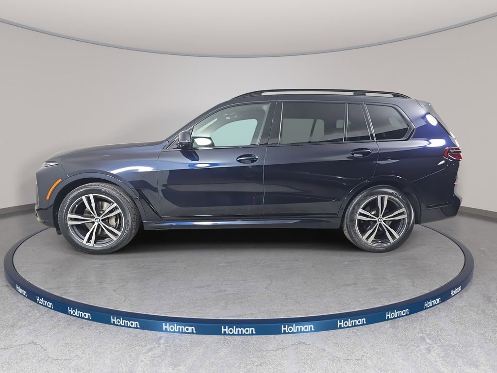 Certified 2024 BMW X7 xDrive40i w/ M Sport Package image 8