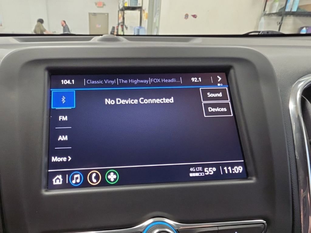 Certified 2023 Chevrolet Equinox LS FWD image 14