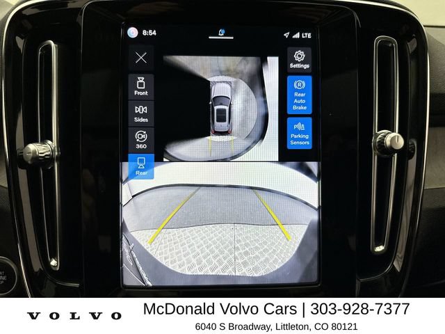 Used 2024 Volvo XC40 B5 Ultimate w/ Protection Package Premier AWD/4WD image 17