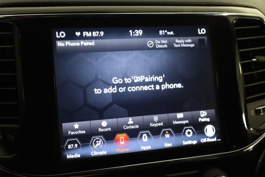 Used 2022 Jeep Grand Cherokee Laredo E AWD/4WD image 33