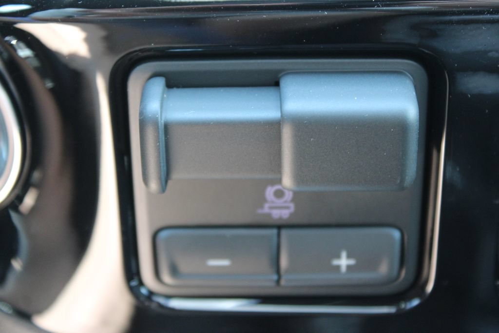 New 2026 Chevrolet Silverado 1500 LTZ w/ LTZ Premium Package AWD/4WD image 45