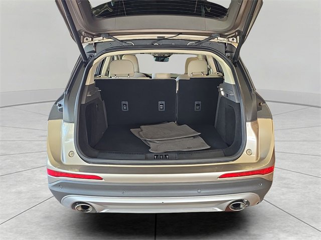 Used 2021 Lincoln Corsair AWD w/ Equipment Group 101A image 13