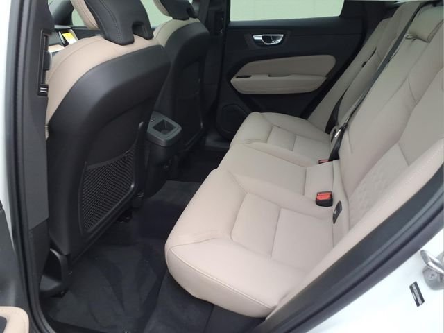 New 2026 Volvo XC60 B5 Core w/ Climate Package AWD/4WD image 11