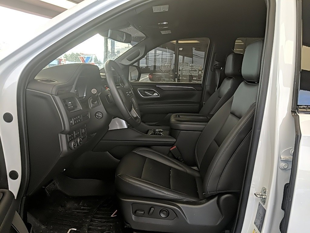 Used 2022 Chevrolet Tahoe Z71 w/ Z71 Off-Road Package image 15