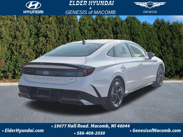 Certified 2026 Hyundai Sonata SEL AWD/4WD image 4