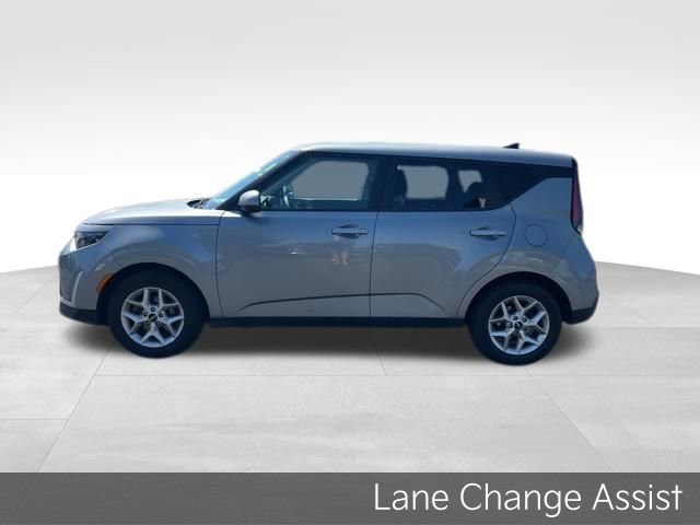 Certified 2024 Kia Soul LX w/ Option Group 015 image 5