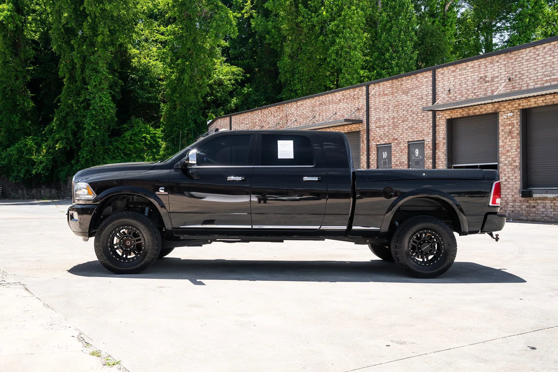 Used 2017 RAM 2500 Limited AWD/4WD image 4