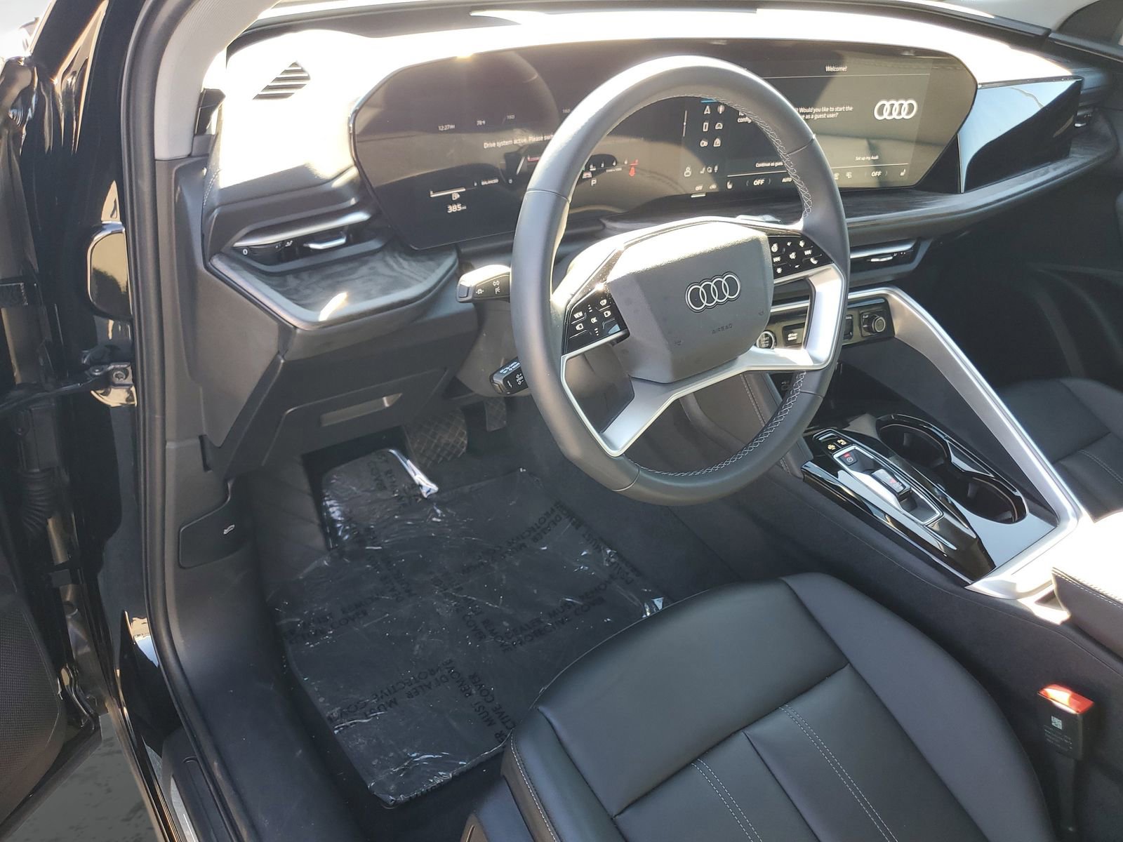 Used 2025 Audi Q5 Premium Plus w/ Premium Plus image 17