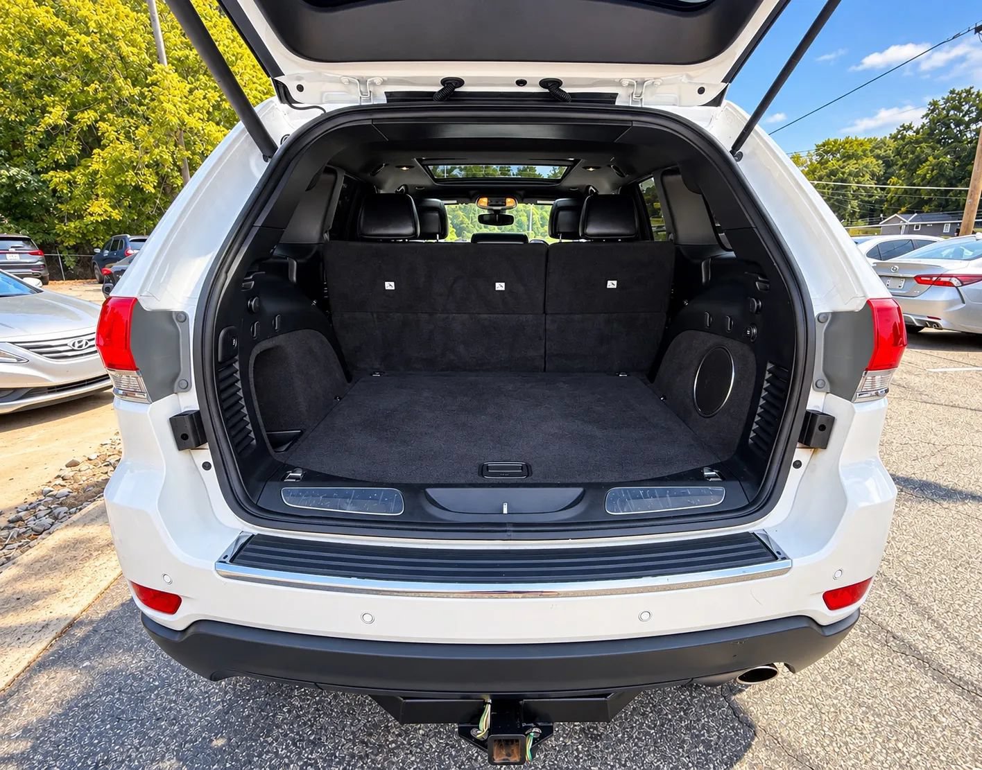 Used 2018 Jeep Grand Cherokee Limited w/ Luxury Group II RWD image 13