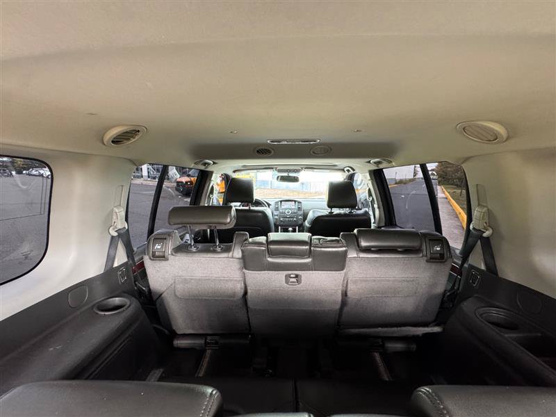 Used 2011 Nissan Pathfinder LE w/ Protection Pkg AWD/4WD image 31