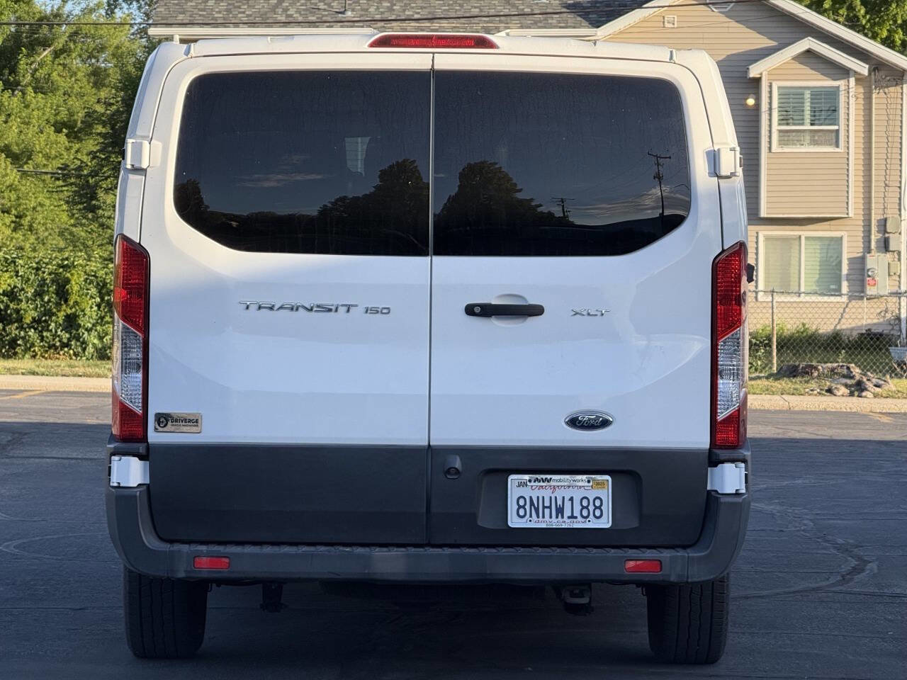 Used 2019 Ford Transit 150 XLT RWD image 6