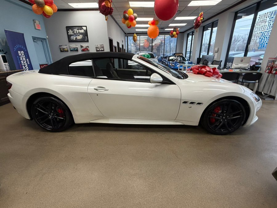 Used 2017 Maserati GranTurismo MC Centennial image 31