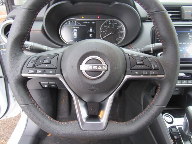 New 2025 Nissan Versa SR w/ Trunk Package image 20