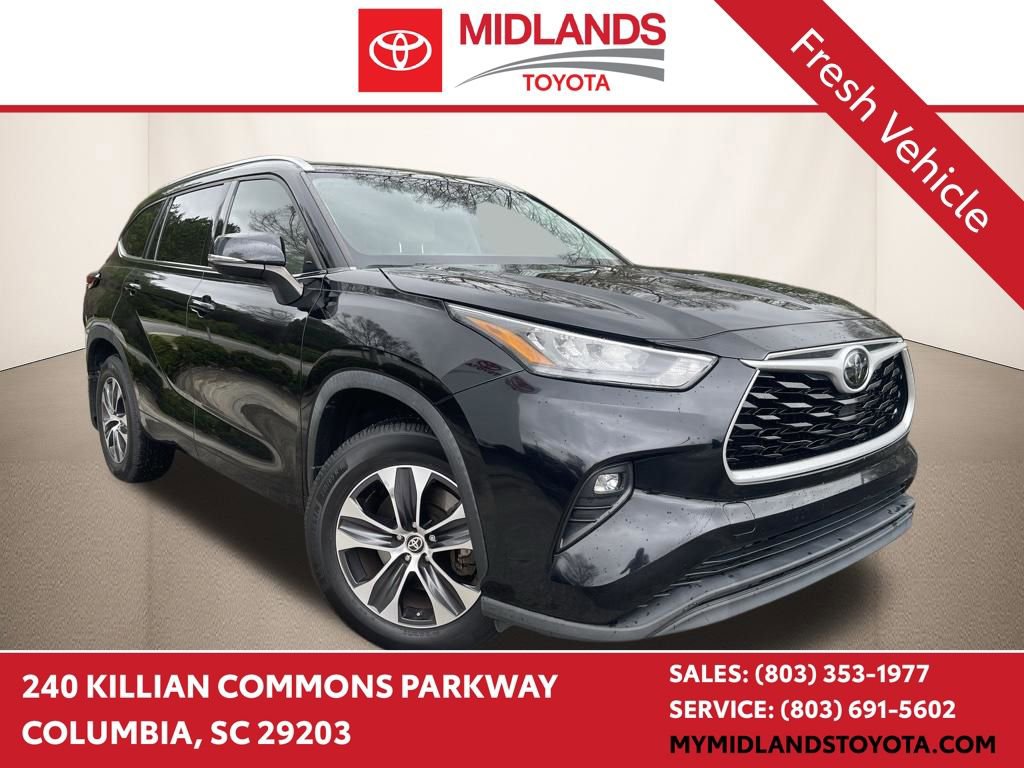 Used 2020 Toyota Highlander XLE image 1