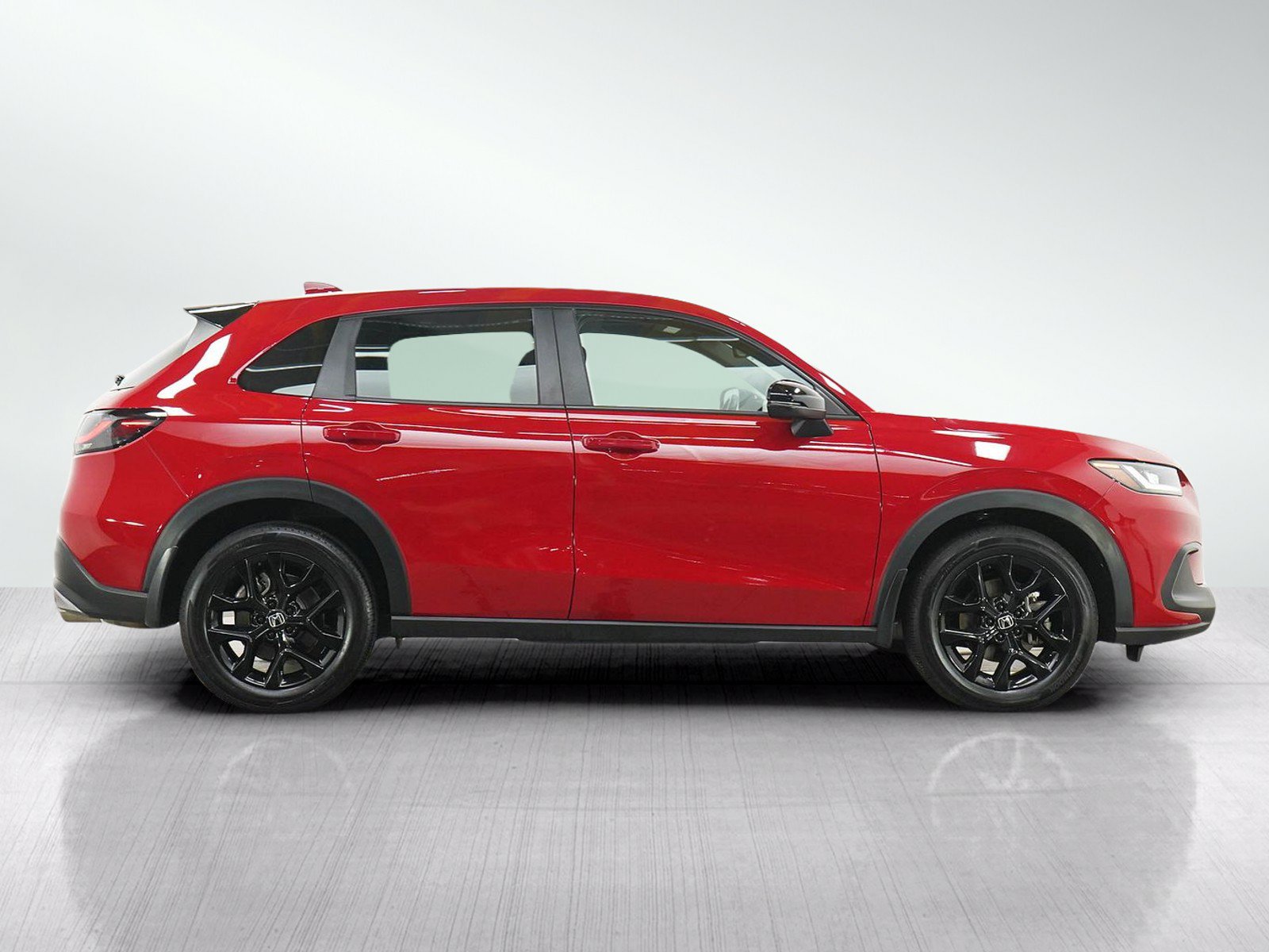 Used 2025 Honda HR-V Sport image 6