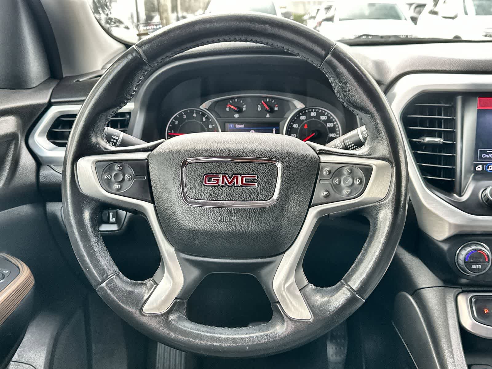 Used 2020 GMC Acadia SLE w/ Driver Convenience Package image 21