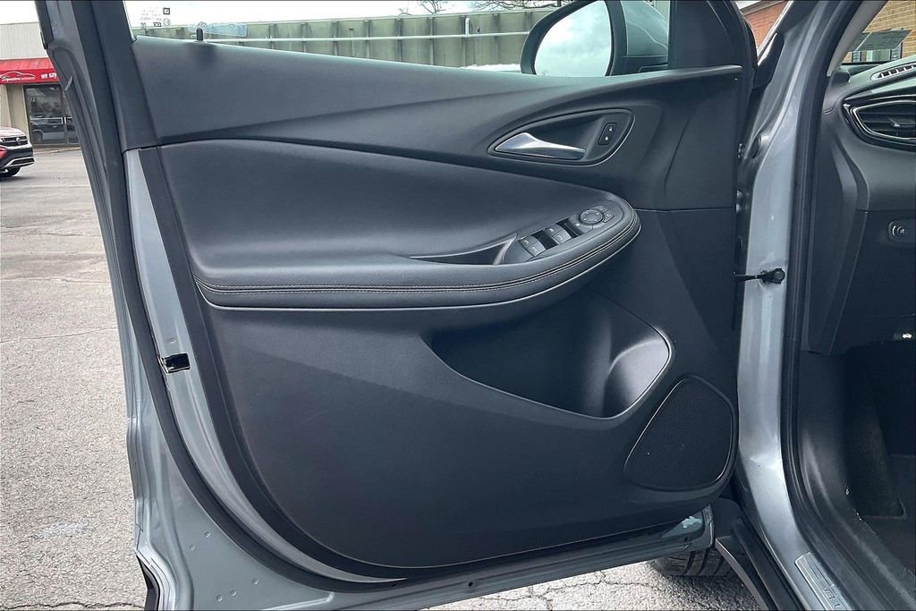 Used 2023 Buick Encore GX Preferred w/ Cold Weather Comfort Package image 22