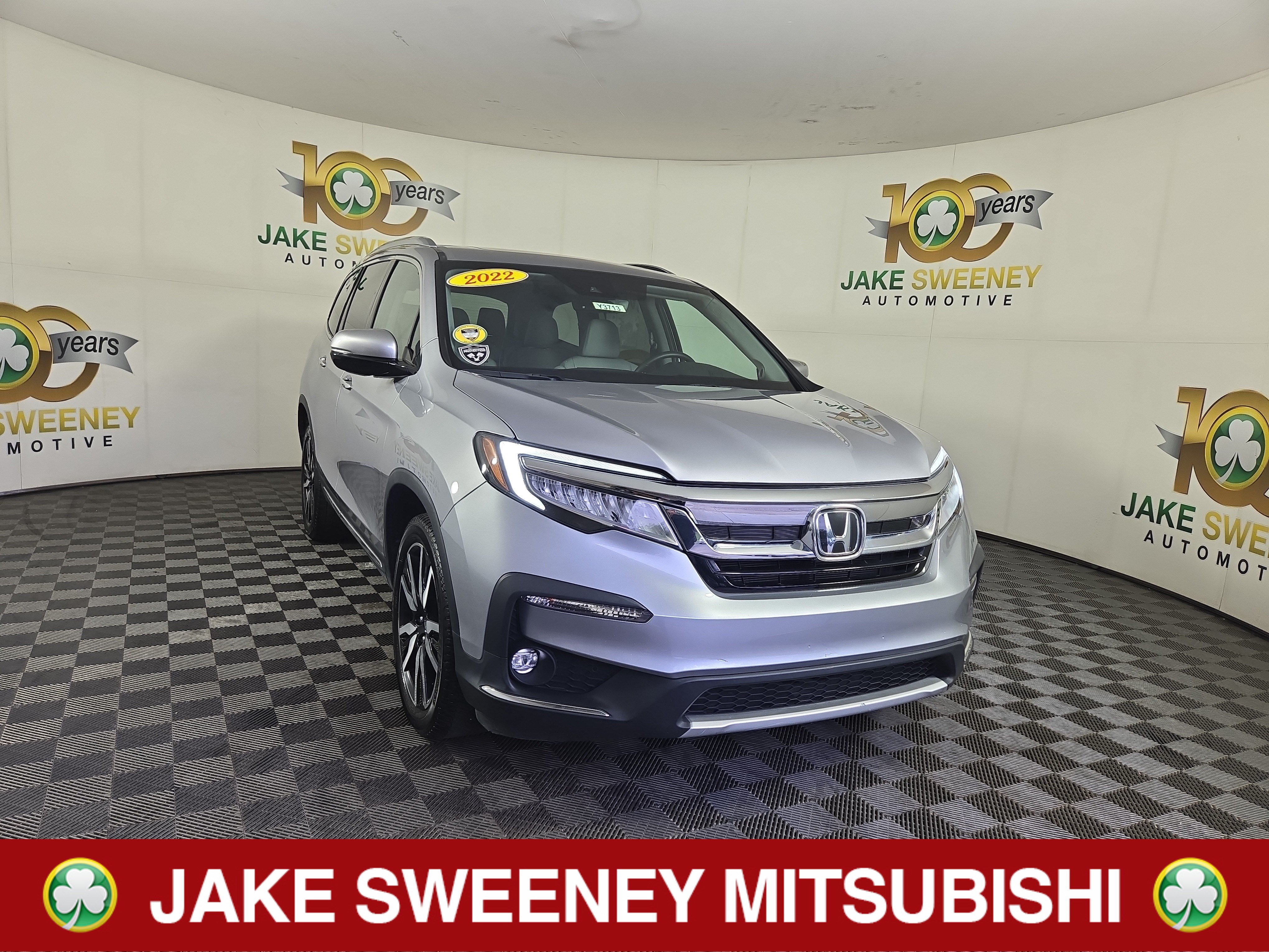 Used 2022 Honda Pilot Touring image 1