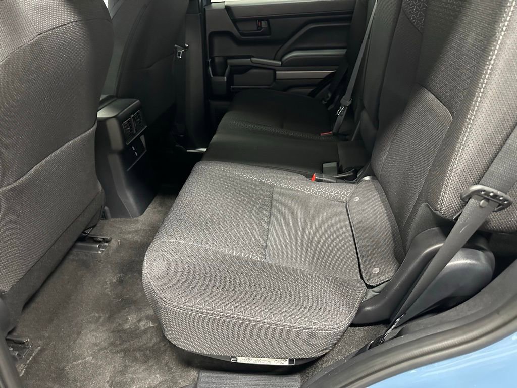 Used 2025 Toyota 4Runner SR5 image 44