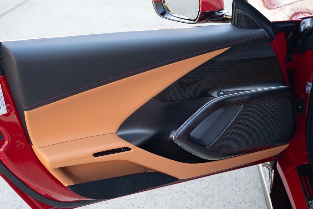 Used 2025 Ferrari 12Cilindri image 27