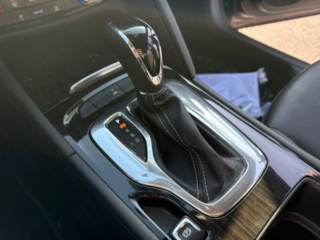 Used 2018 Buick Regal Essence w/ Driver Confidence Package #1 AWD/4WD image 36