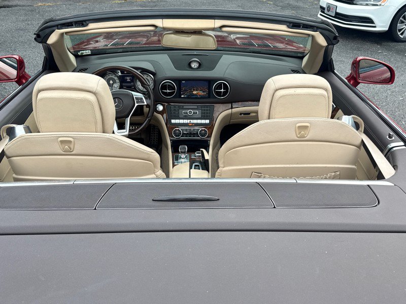 Used 2015 Mercedes-Benz SL 400 image 33