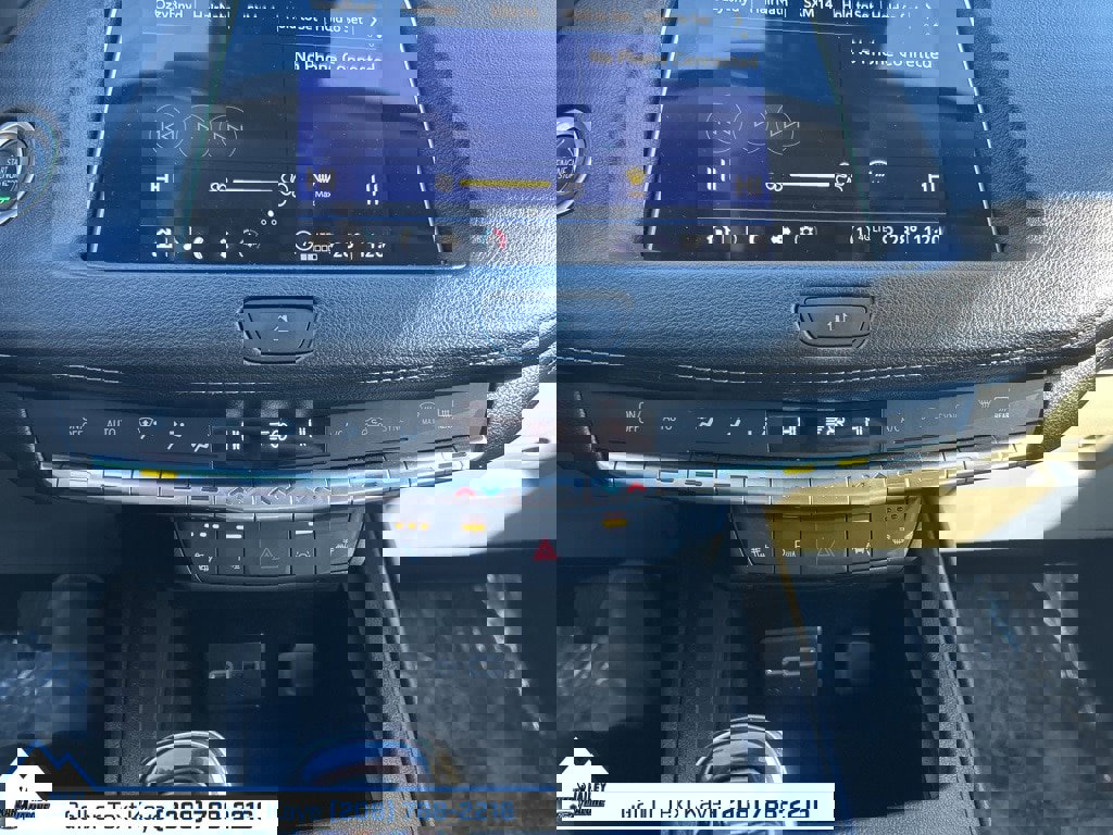 Used 2022 Cadillac XT4 Luxury w/ Cold Weather Package image 27