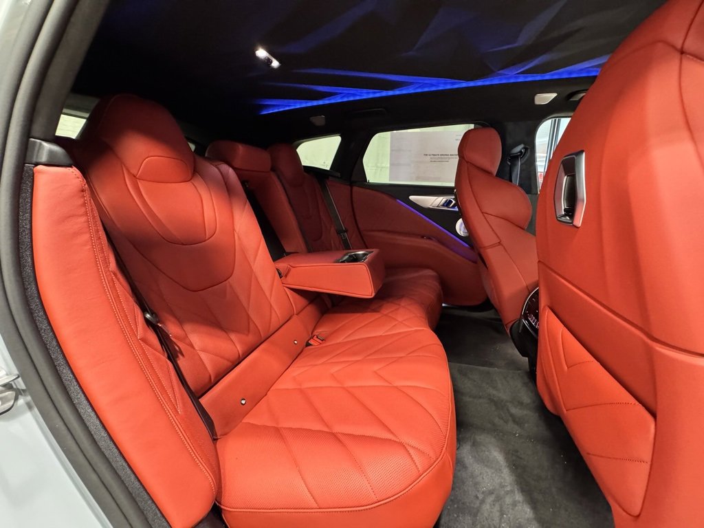 New 2026 BMW XM Label Red image 25