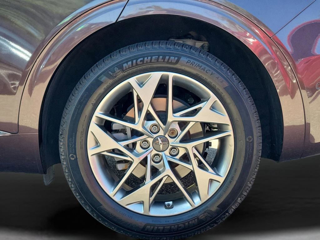 Used 2022 Genesis GV70 2.5T w/ Advanced Package image 32