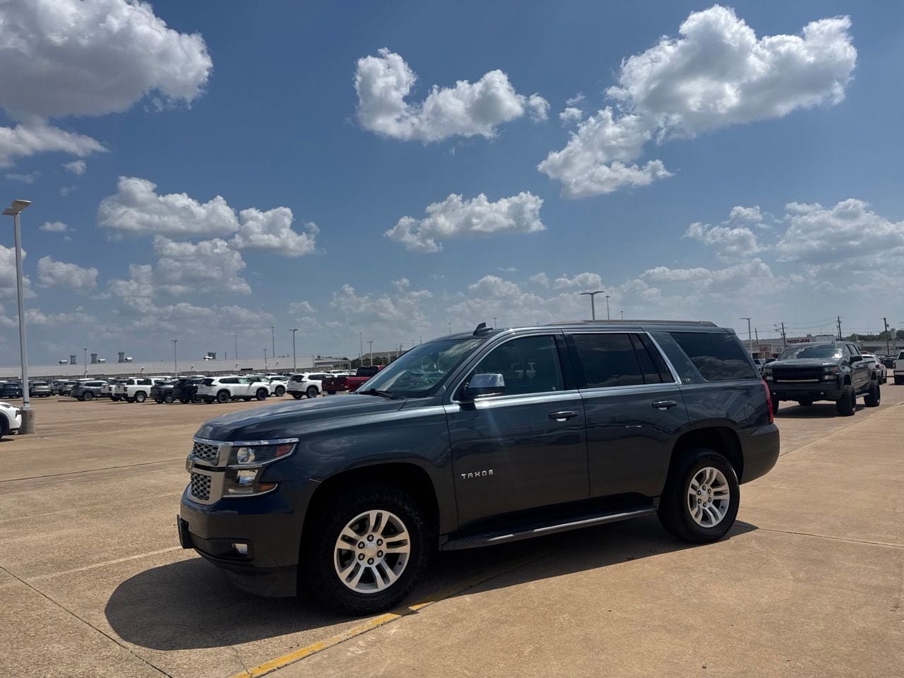 Used 2020 Chevrolet Tahoe LT AWD/4WD image 8