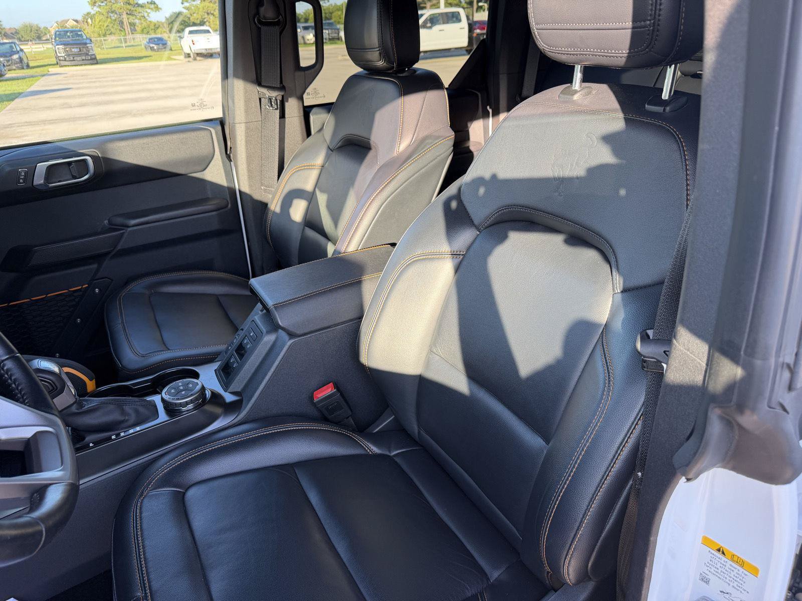 Used 2024 Ford Bronco Badlands AWD/4WD image 5