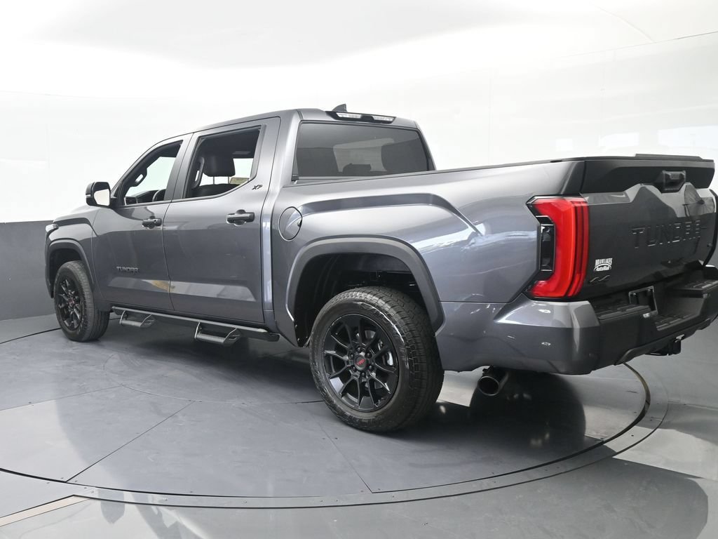 Used 2025 Toyota Tundra SR5 w/ SR5 Convenience Package AWD/4WD image 4
