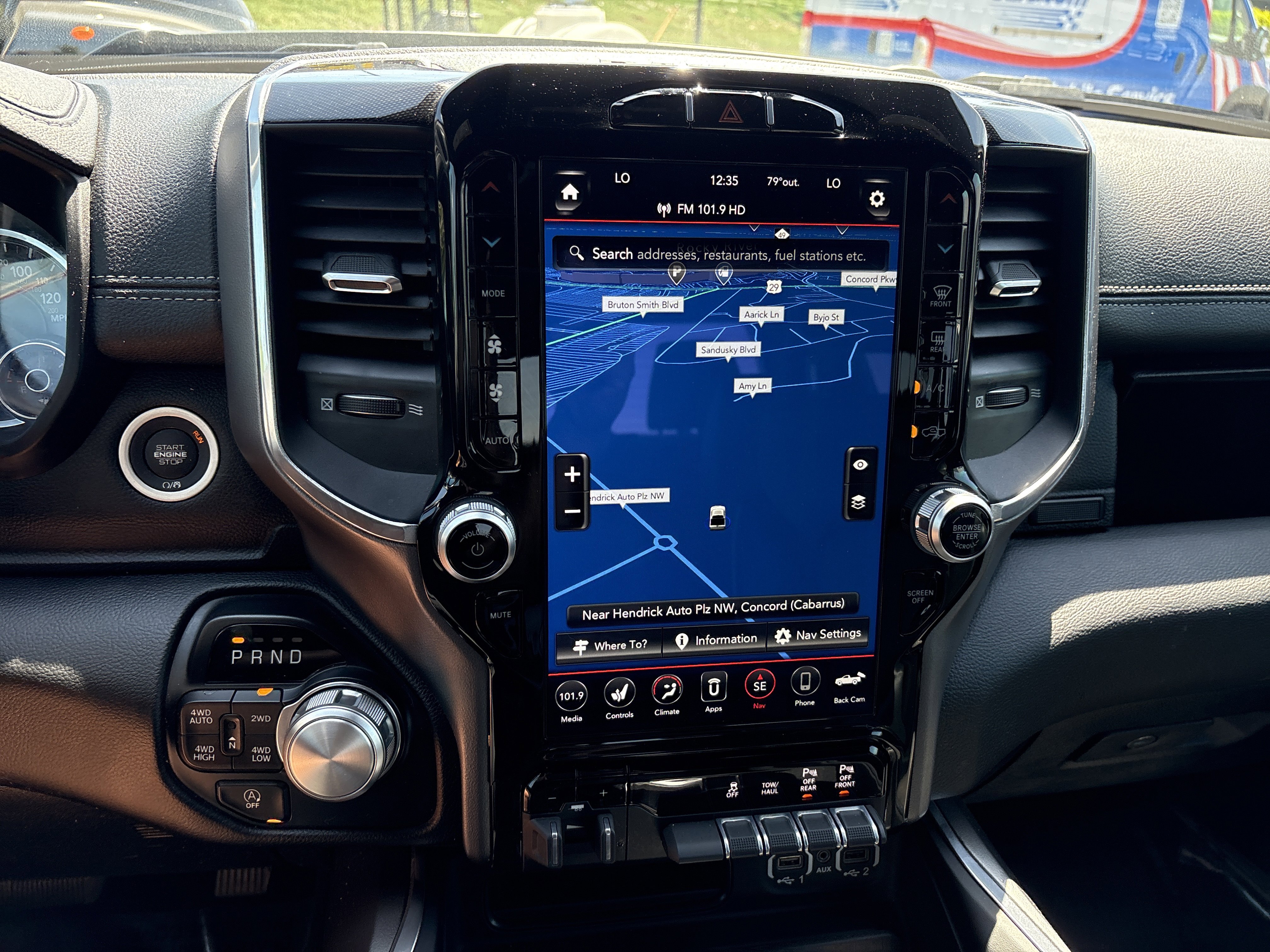 Certified 2021 RAM 1500 Laramie image 28