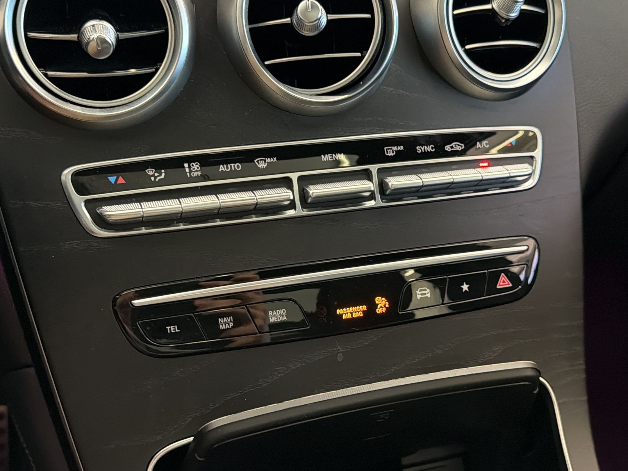 Used 2020 Mercedes-Benz GLC 63 AMG 4MATIC image 18
