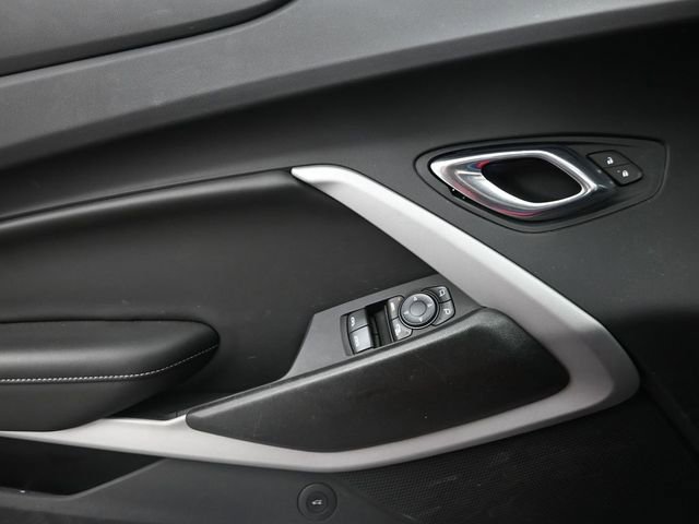 Used 2021 Chevrolet Camaro LT w/ RS Package image 20