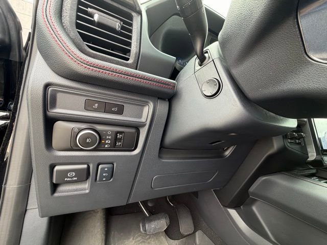 Certified 2024 Ford Expedition Limited image 13