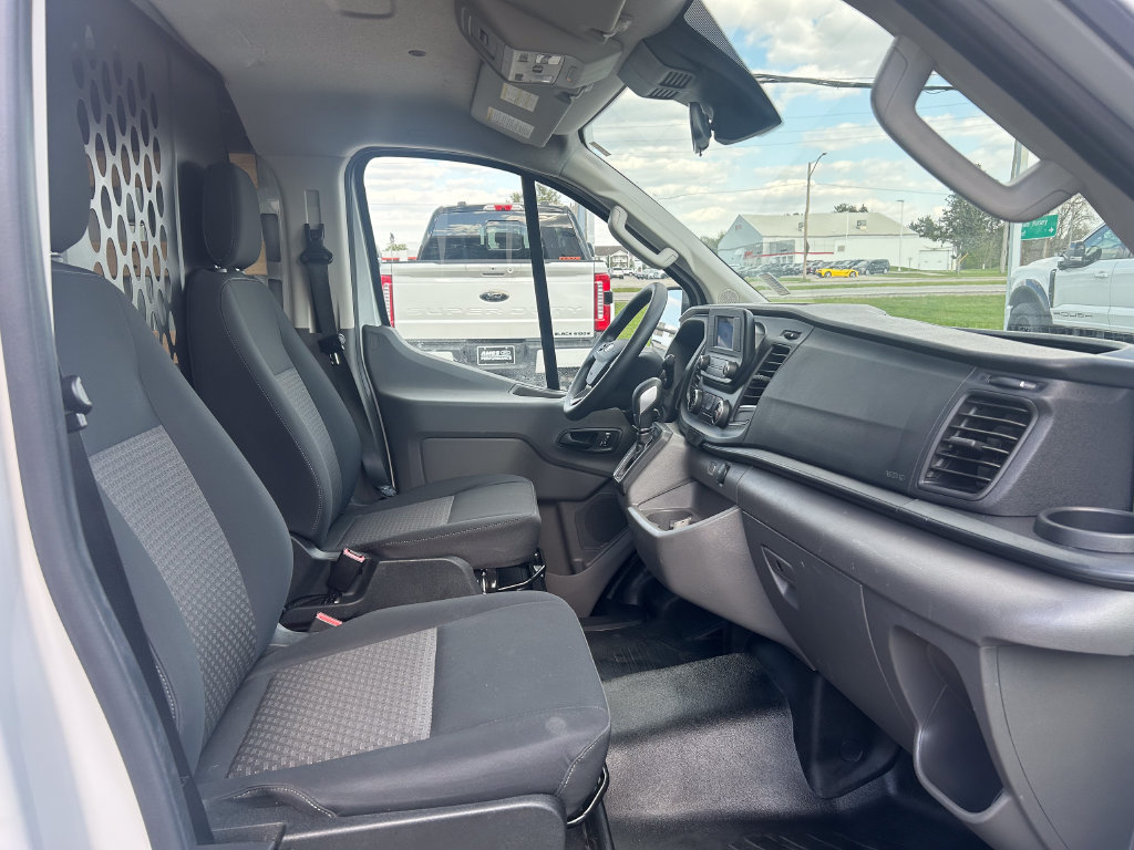 Used 2025 Ford Transit 250 Low Roof w/ Exterior Upgrade Package RWD image 20