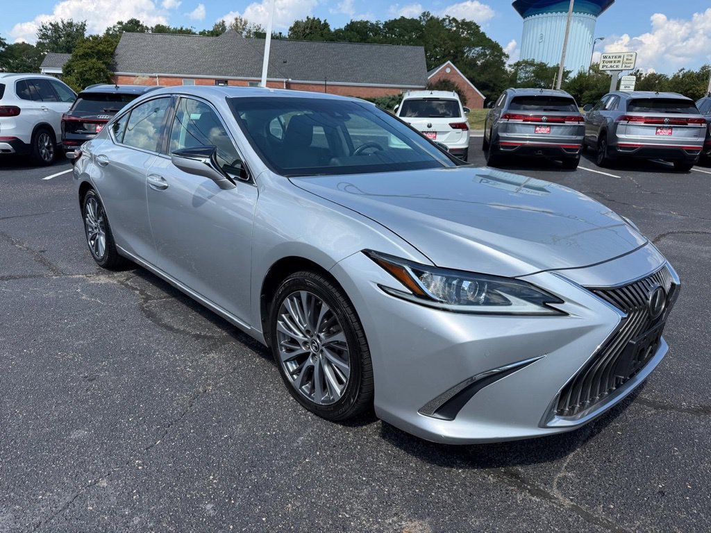 Used 2019 Lexus ES 350 w/ Premium Package FWD image 4