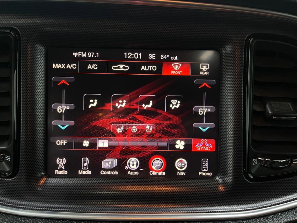 Used 2016 Dodge Challenger R/T Scat Pack w/ Leather Interior Group image 23