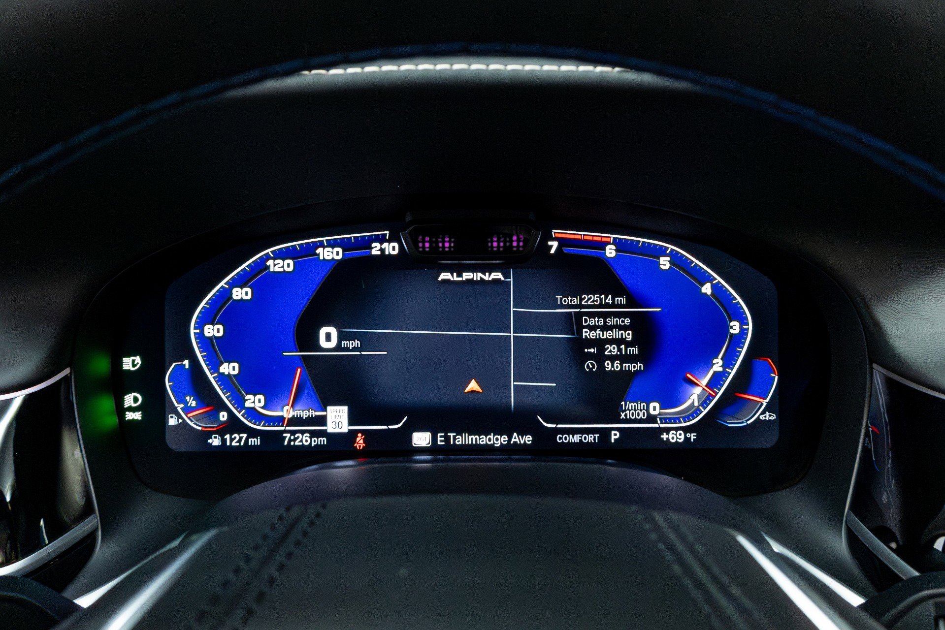 Used 2020 BMW ALPINA B7 xDrive w/ Interior Design Package image 9