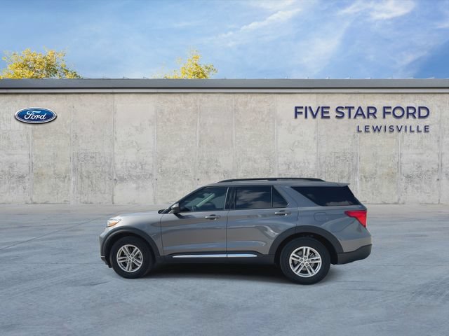 Used 2024 Ford Explorer XLT RWD image 5