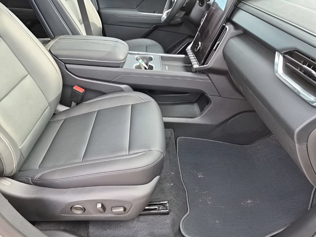 New 2026 GMC Acadia Elevation w/ Black Edition FWD image 20