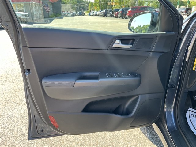 Used 2022 Kia Sportage LX w/ LX AWD Value Edition Package image 17