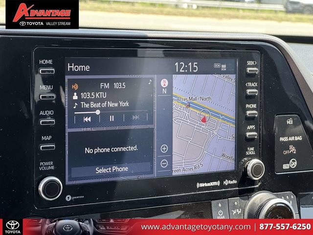 Certified 2021 Toyota Highlander XLE AWD/4WD image 33