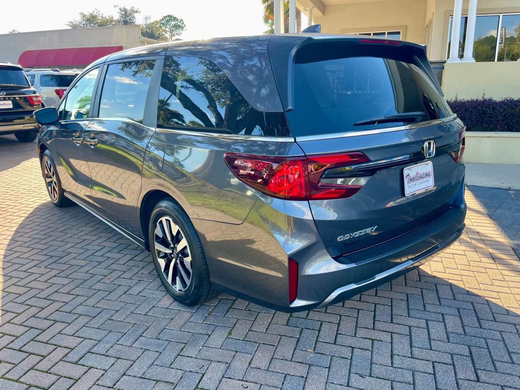 Used 2025 Honda Odyssey EX-L image 3