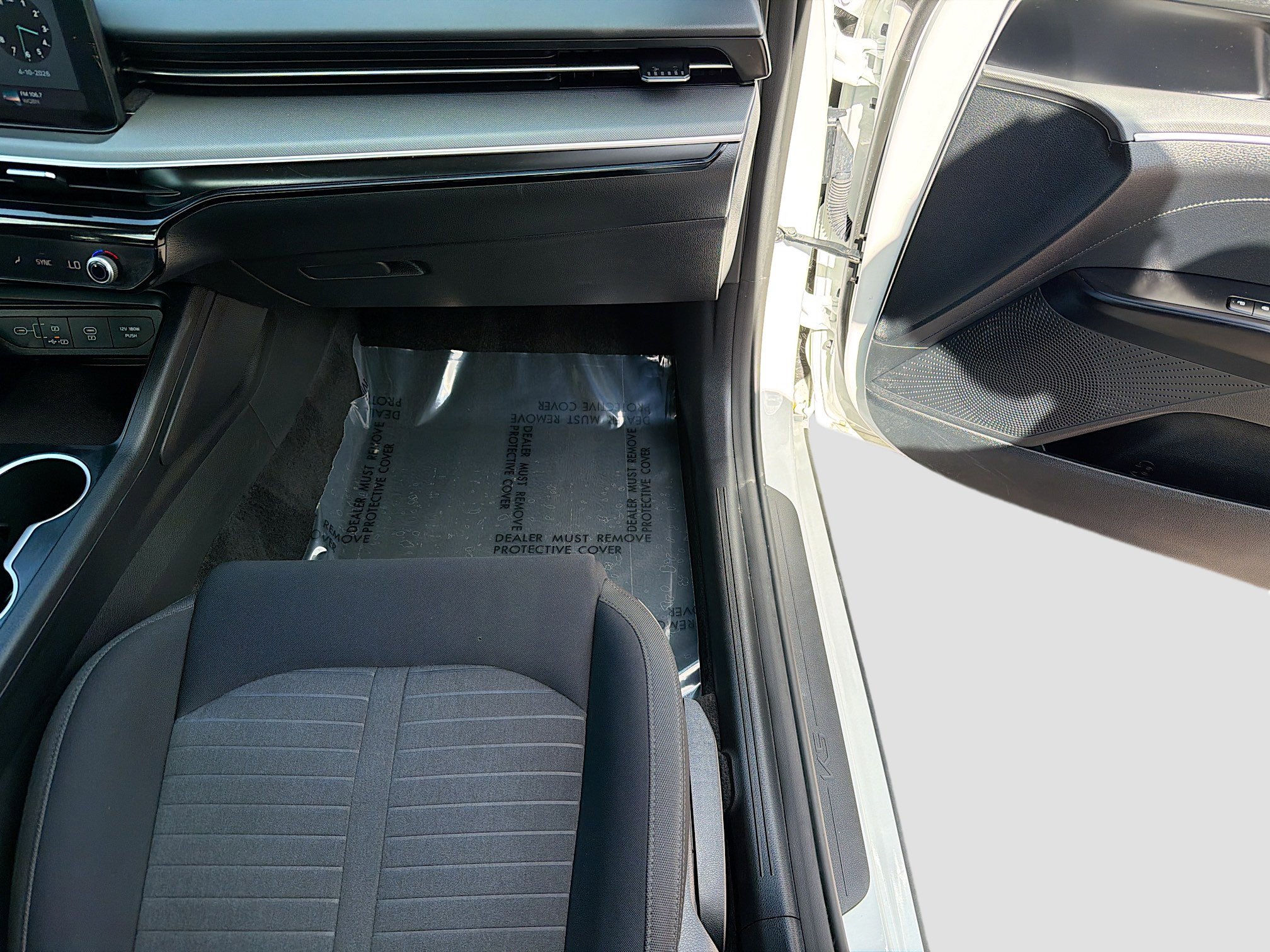 Used 2026 Kia K5 LXS image 17