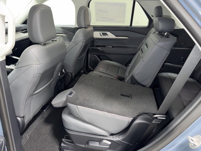 New 2026 Ford Explorer Active w/ Active Comfort Package image 36